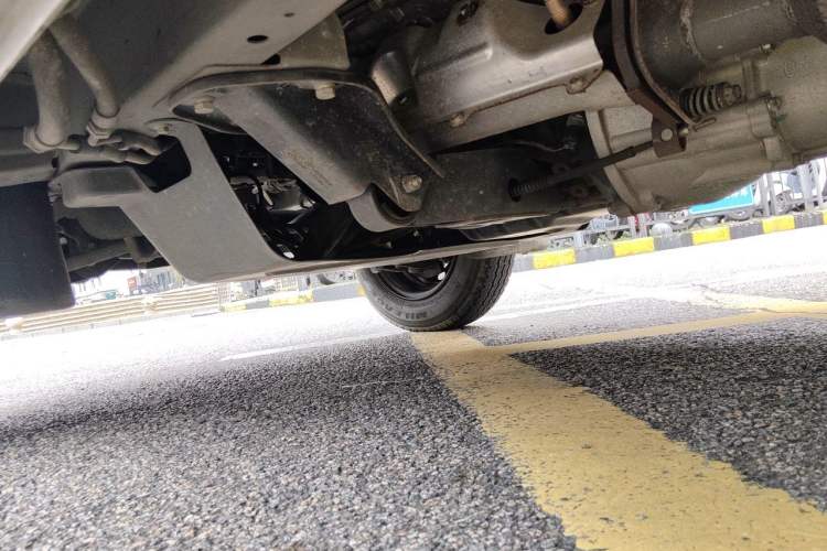 Used Wuling Rongguang 2014 1.2L S Standard Model Chassis Front Left