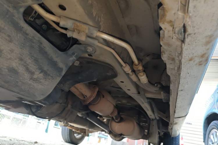 Used Wuling Rongguang 2014 1.5L S Standard Version Chassis Front Left