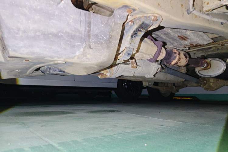 Used Wuling Rongguang 2014 1.2L S Base Model Chassis Front Left