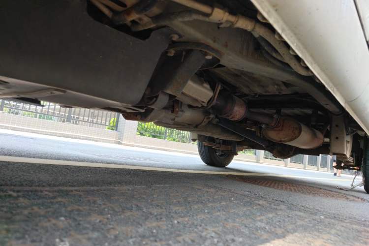 Used Wuling Rongguang 2014 1.2L S Base Model Chassis Front Left