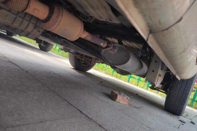 Used Wuling Rongguang 2014 1.2L S Base Model Chassis Front Left