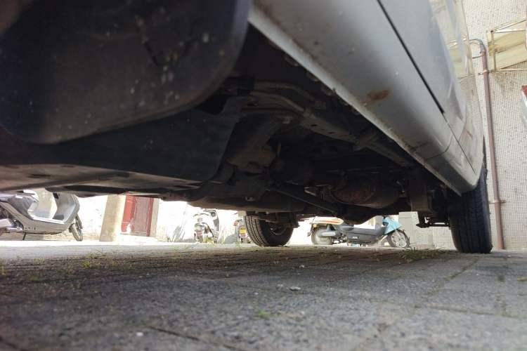 Used Wuling Rongguang 2014 1.2L S Base Model Chassis Front Left