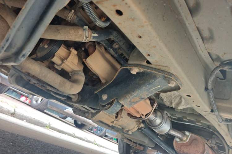 Used Wuling Rongguang 2014 1.2L S Base Model Chassis Front Left