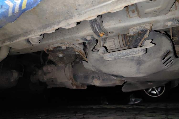 Used Wuling Rongguang 2014 1.2L S Base Model Chassis Front Right