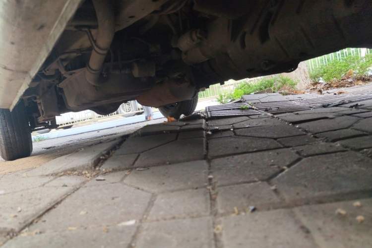 Used Wuling Rongguang 2014 1.5L S Base Version Chassis Front Right