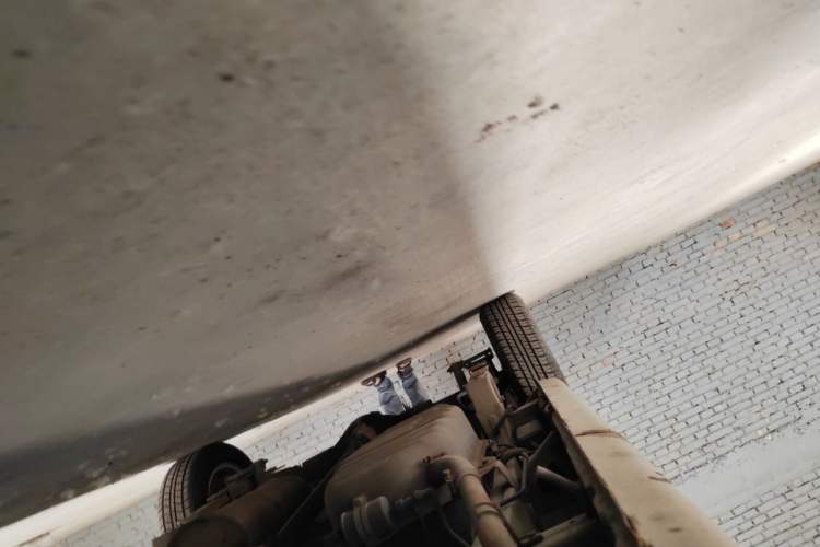 Used Wuling Rongguang 2014 1.2L S Standard Model Chassis Front Right