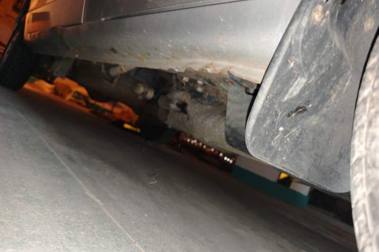 Used Wuling Rongguang  Chassis Front Right