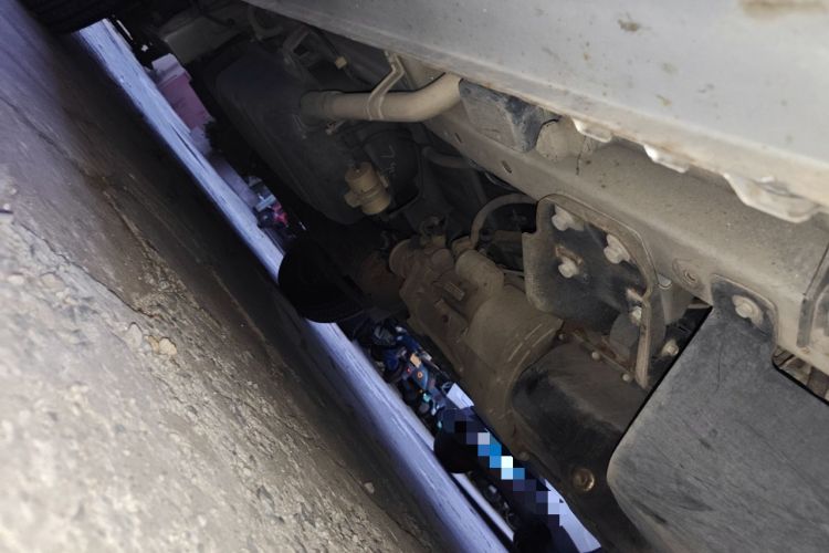 Used Wuling Rongguang 2014 1.2L S Base Model Chassis Front Right
