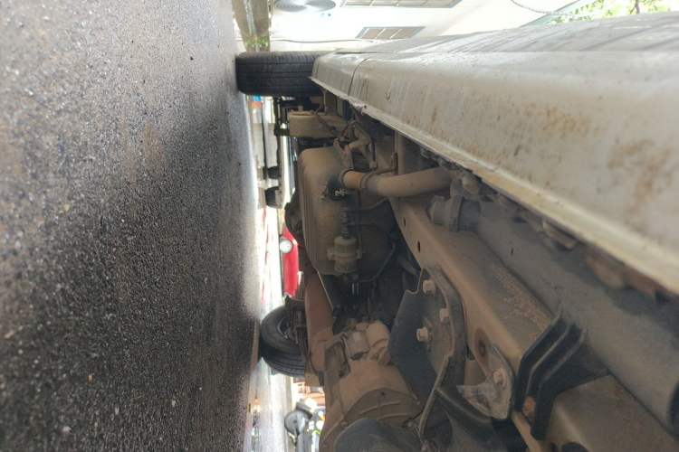 Used Wuling Rongguang 2014 1.2L S Base Model Chassis Front Right