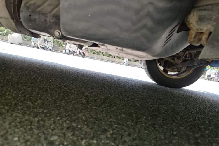 Used Wuling Rongguang 2014 1.2L S Standard Model Chassis Front Right