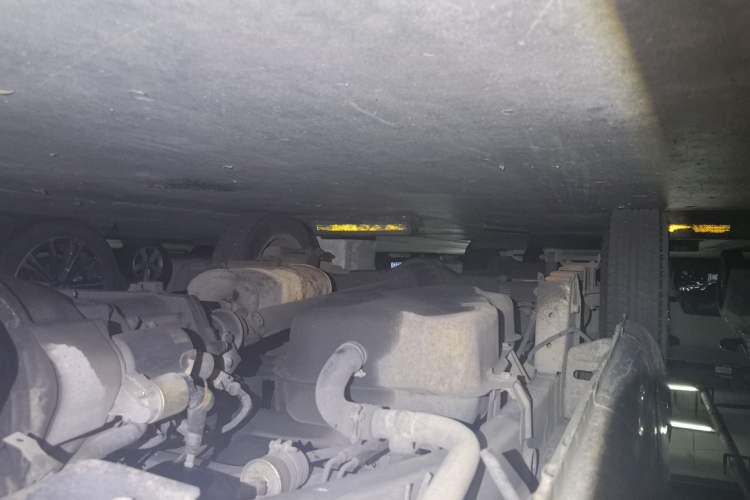Used Wuling Rongguang 2014 1.5L S Base Version Chassis Front Right