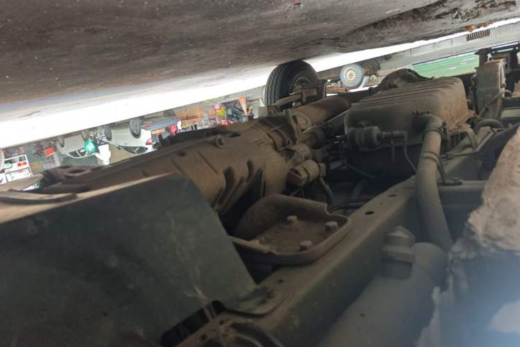 Used Wuling Rongguang 2014 1.5L S Base Version Chassis Front Right