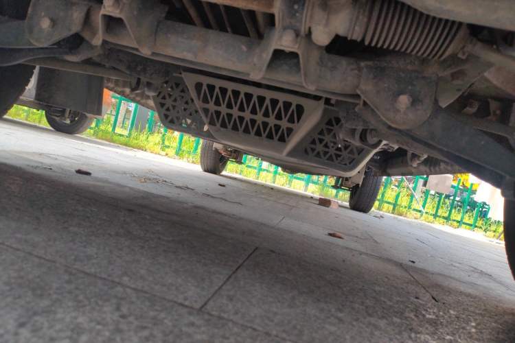 Used Wuling Rongguang 2014 1.2L S Base Model Chassis Front