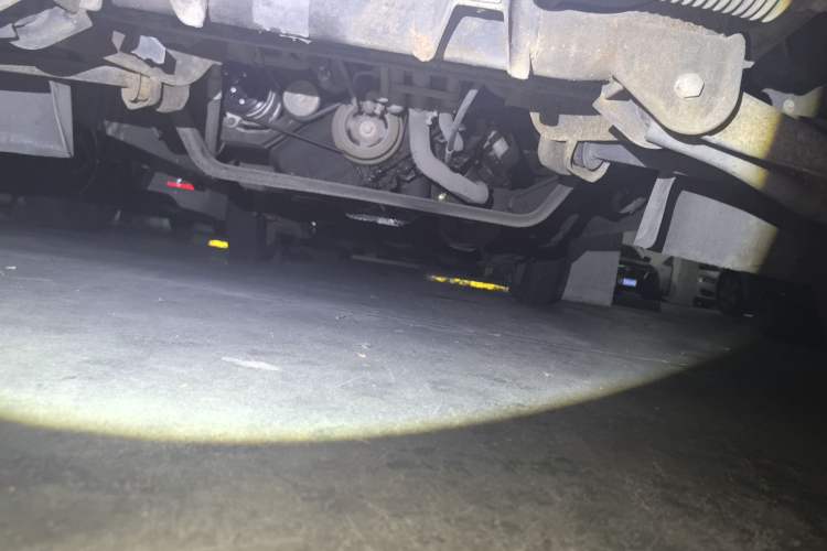 Used Wuling Rongguang 2014 1.5L S Base Version Chassis Front