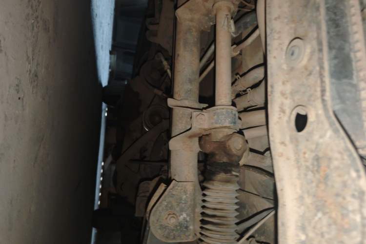 Used Wuling Rongguang 2014 1.5L S Base Version Chassis Front