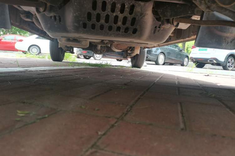 Used Wuling Rongguang 2014 1.2L S Base Model Chassis Front