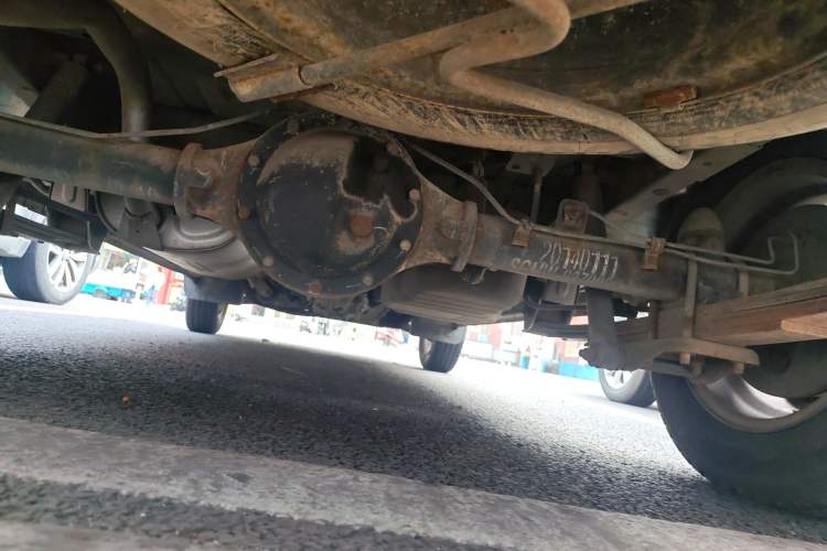 Used Wuling Rongguang 2014 1.5L S Standard Version Chassis Rear