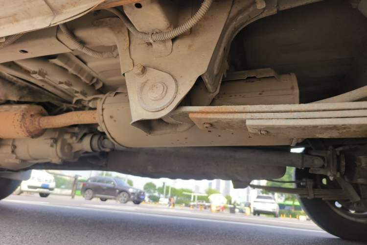 Used Wuling Rongguang 2014 1.2L S Base Model Chassis Rear Left