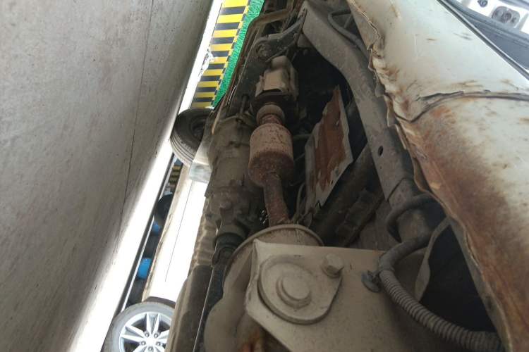 Used Wuling Rongguang 2014 1.2L S Base Model Chassis Rear Left