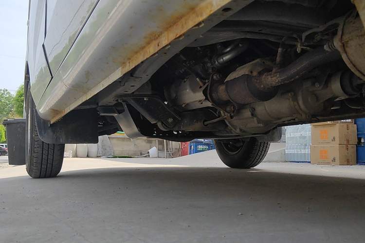 Used Wuling Rongguang 2014 1.2L S Base Model Chassis Rear Left