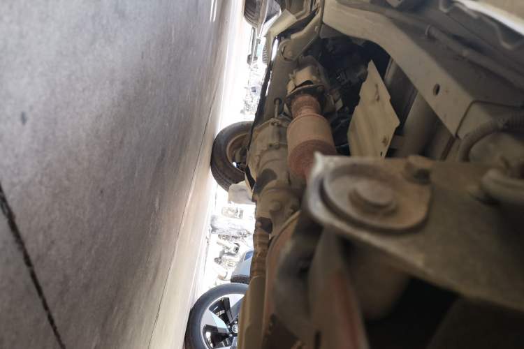 Used Wuling Rongguang 2014 1.2L S Base Model Chassis Rear Left