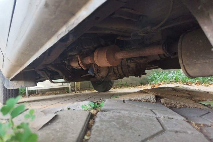 Used Wuling Rongguang 2014 1.5L S Base Version Chassis Rear Left