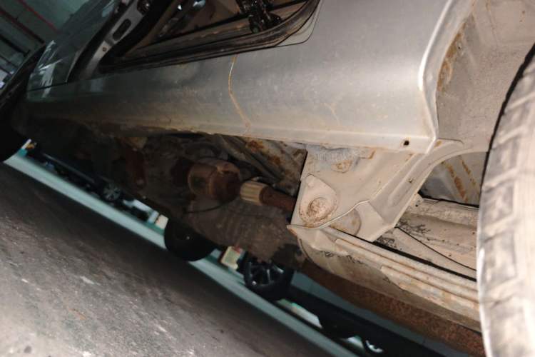 Used Wuling Rongguang  Chassis Rear Left