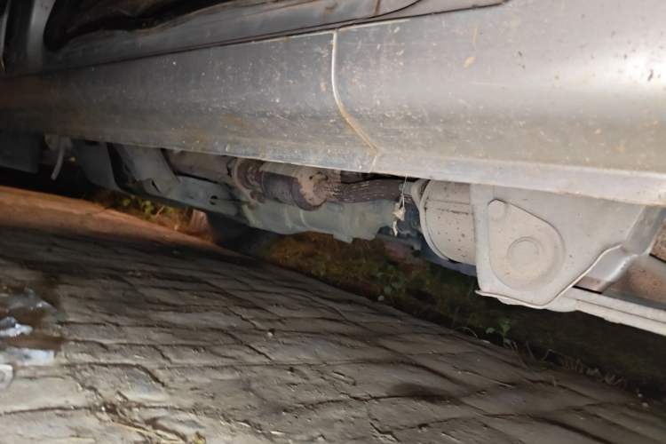 Used Wuling Rongguang 2014 1.2L S Base Model Chassis Rear Left