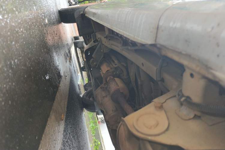 Used Wuling Rongguang 2014 1.2L S Base Model Chassis Rear Left