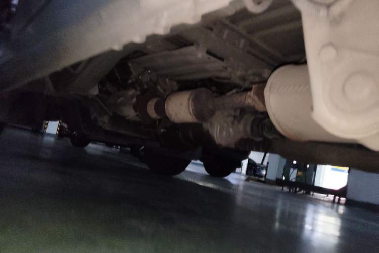 Used Wuling Rongguang 2014 1.2L S Base Model Chassis Rear Left