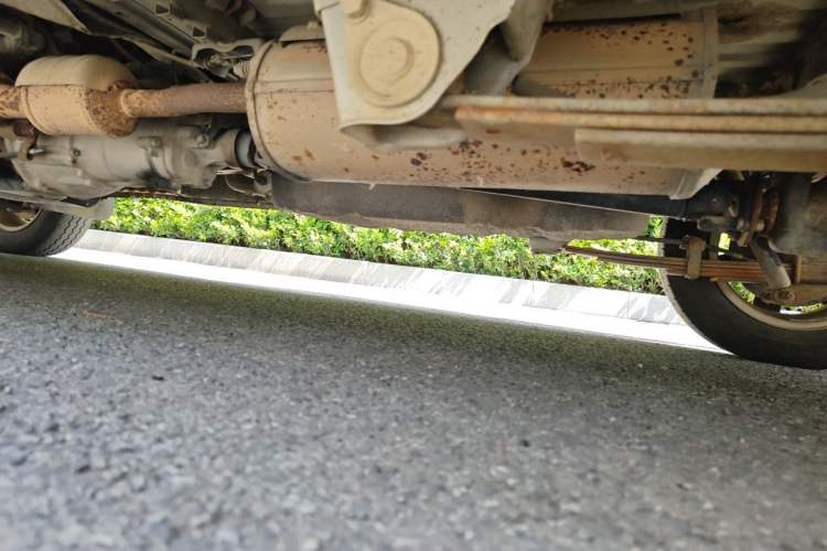 Used Wuling Rongguang 2014 1.2L S Standard Model Chassis Rear Left