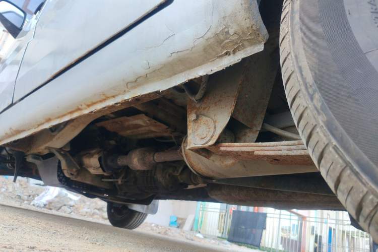 Used Wuling Rongguang 2014 1.2L S Base Model Chassis Rear Left