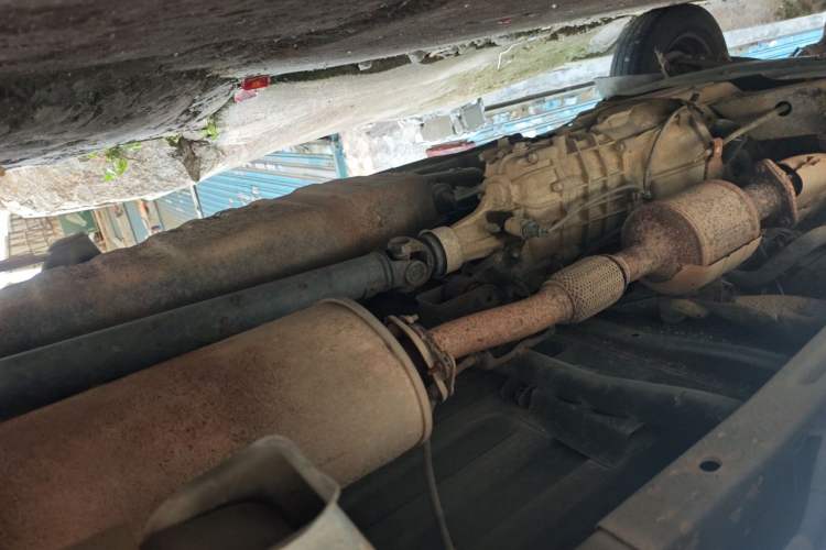 Used Wuling Rongguang 2014 1.5L S Base Version Chassis Rear Left