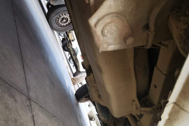 Used Wuling Rongguang 2014 1.2L S Base Model Chassis Rear Right