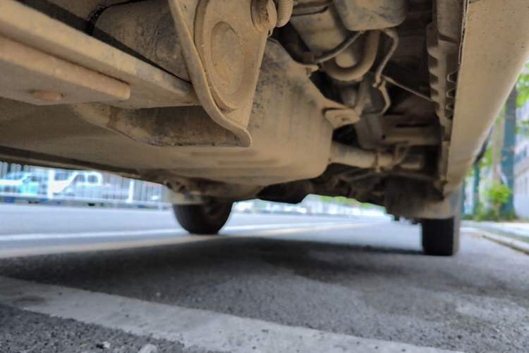 Used Wuling Rongguang 2014 1.2L S Base Model Chassis Rear Right