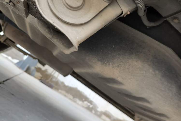 Used Wuling Rongguang 2014 1.5L S Standard Version Chassis Rear Right