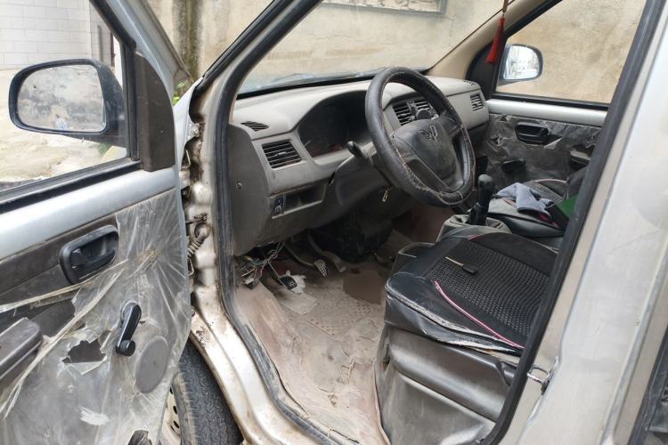 Used Wuling Rongguang 2014 1.2L S Base Model Driver Seat