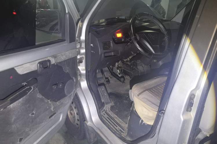 Used Wuling Rongguang 2014 1.5L S Base Version Driver Seat