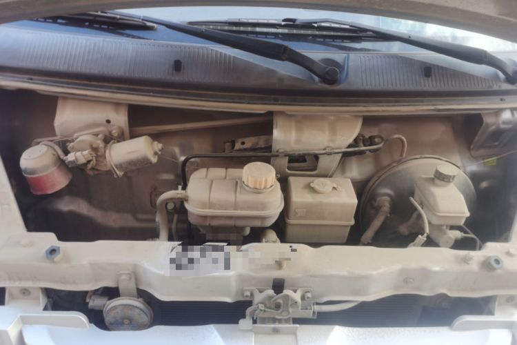 Used Wuling Rongguang 2014 1.2L S Standard Model Engine Bay