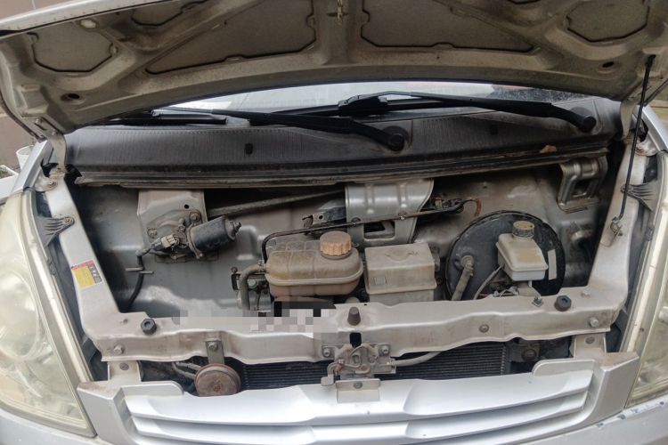 Used Wuling Rongguang 2014 1.2L S Base Model Engine Bay