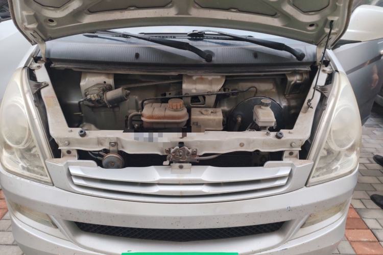 Used Wuling Rongguang 2014 1.5L S Standard Version Engine Bay