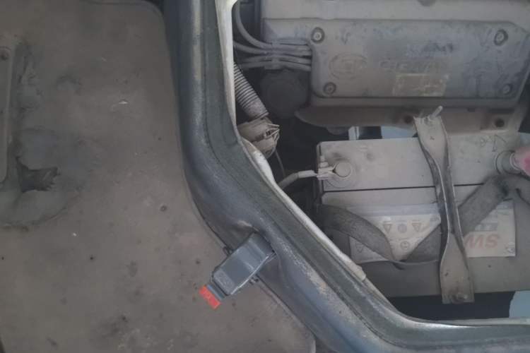 Used Wuling Rongguang  Engine Bay Right