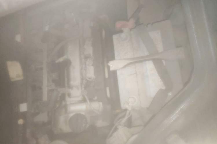 Used Wuling Rongguang 2014 1.2L S Base Model Engine Bay Right