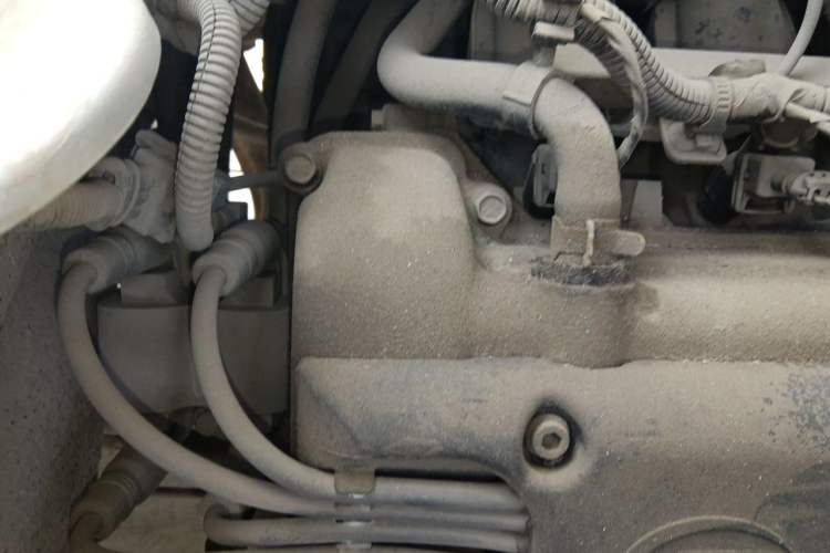 Used Wuling Rongguang 2014 1.2L S Base Model Engine Bay Right