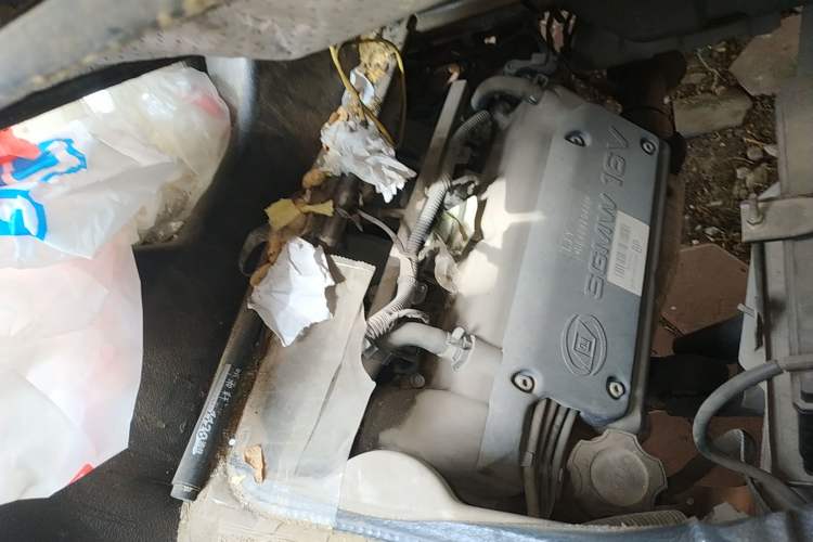 Used Wuling Rongguang  Engine Bay Right