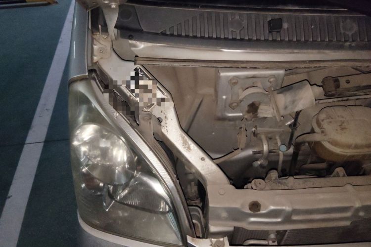 Used Wuling Rongguang 2014 1.2L S Base Model Engine Bay Right