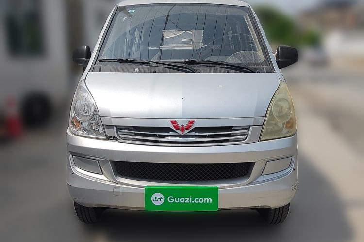 Used Wuling Rongguang 2014 1.2L S Base Model Front