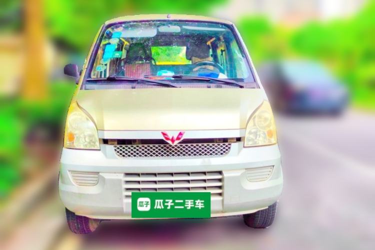Used Wuling Rongguang 2014 1.2L S Standard Model Front