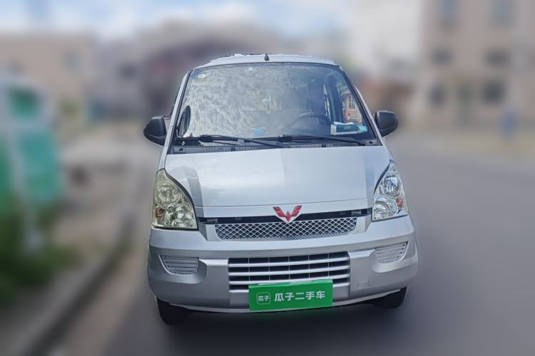 Used Wuling Rongguang 2014 1.2L S Base Model Front
