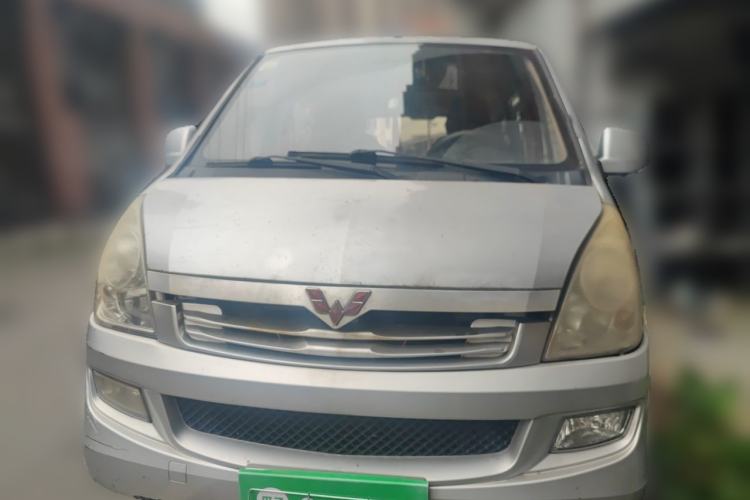 Used Wuling Rongguang 2014 1.5L S Standard Version Front